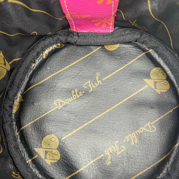 Double fish pouch - Picture 8 of 8